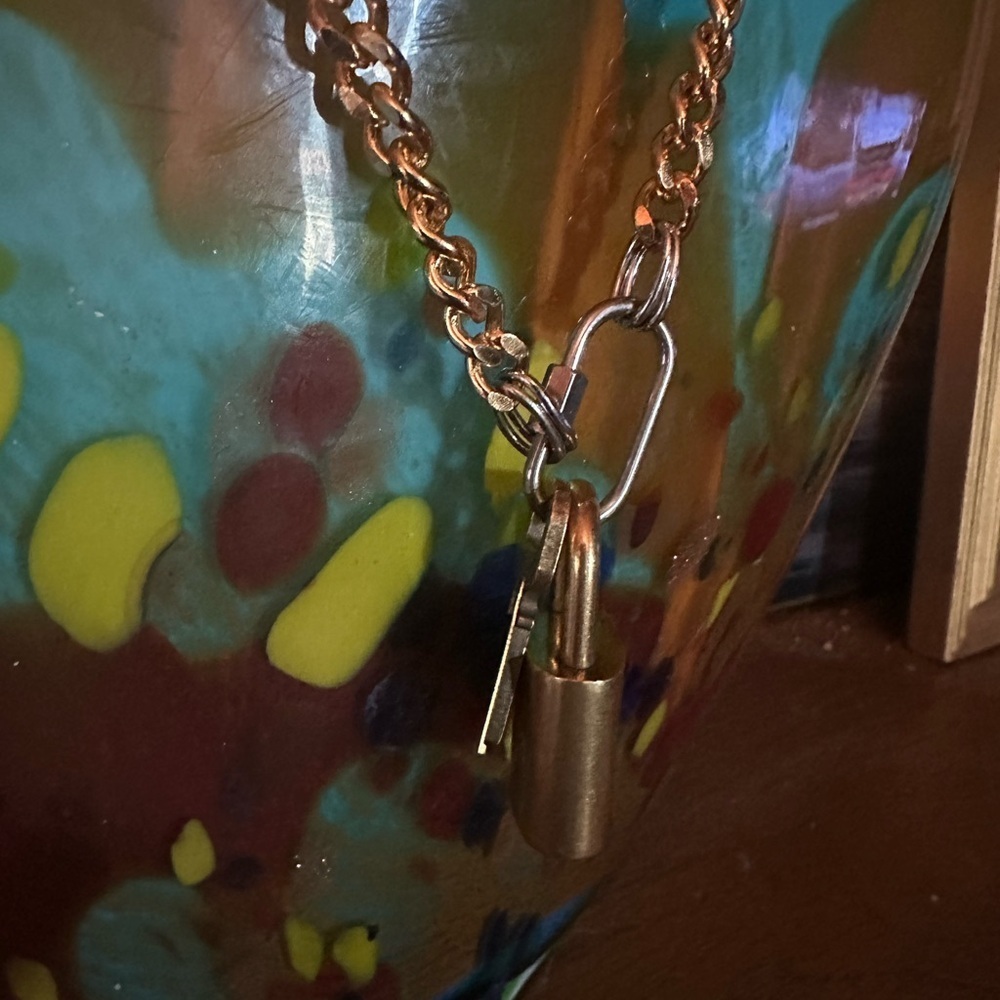 Louis Vuitton Gold Chain Necklace with Padlock no 302 - Picture 3 of 11